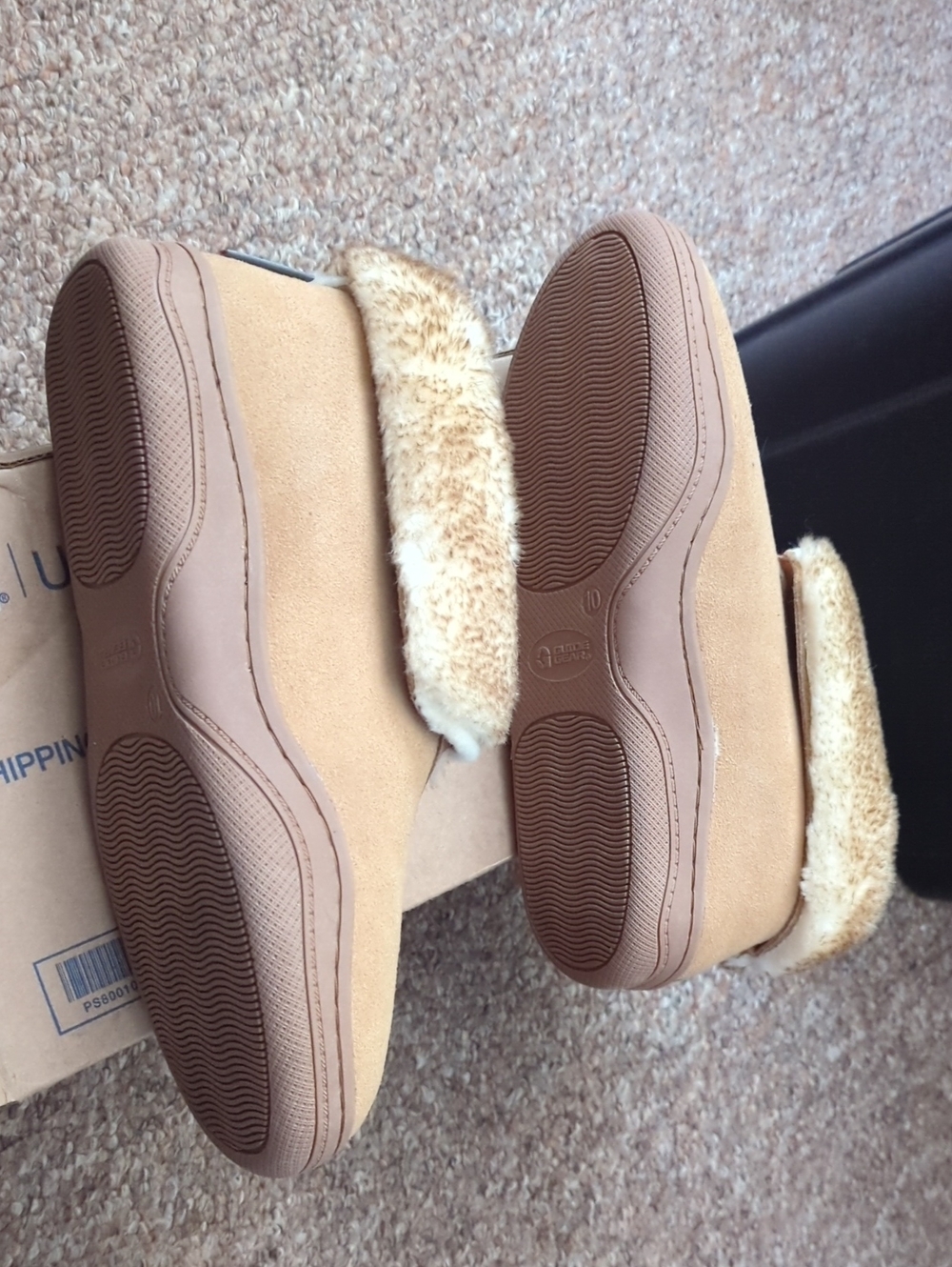 Slippers - Picture 9 of 10